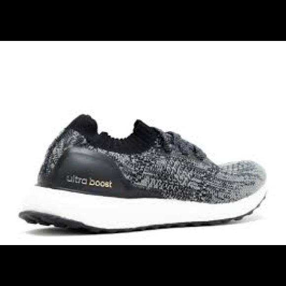 NEW Adidas Ultraboost Uncaged Black & Gold - Picture 3 of 3
